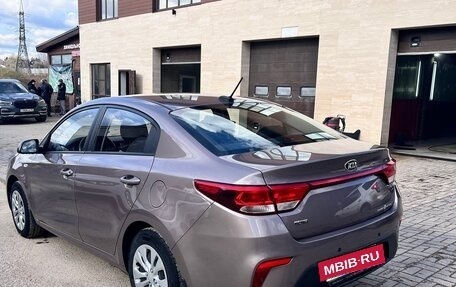 KIA Rio IV, 2018 год, 1 350 000 рублей, 4 фотография