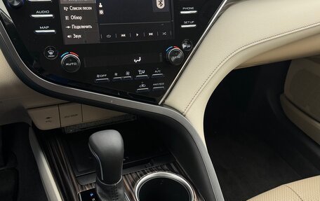 Toyota Camry, 2019 год, 2 980 000 рублей, 13 фотография