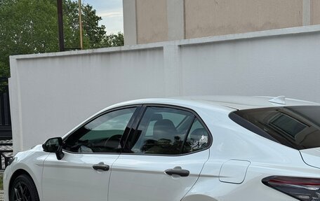 Toyota Camry, 2019 год, 2 980 000 рублей, 6 фотография