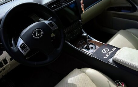 Lexus IS II рестайлинг 2, 2011 год, 1 700 000 рублей, 9 фотография