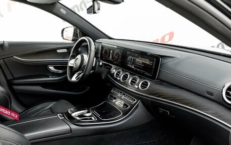 Mercedes-Benz E-Класс, 2019 год, 2 870 000 рублей, 14 фотография