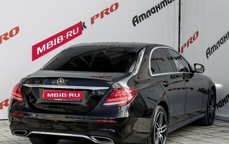 Mercedes-Benz E-Класс, 2019 год, 2 870 000 рублей, 8 фотография