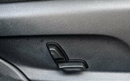 Mercedes-Benz E-Класс, 2019 год, 2 870 000 рублей, 29 фотография