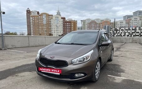 KIA cee'd III, 2012 год, 890 000 рублей, 13 фотография