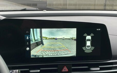 Hyundai Elantra, 2023 год, 2 099 000 рублей, 18 фотография