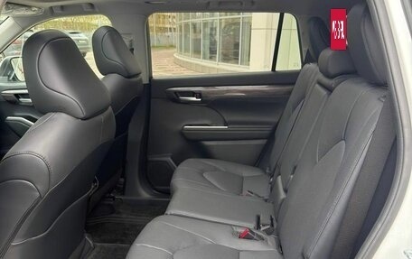 Toyota Highlander, 2026 год, 6 150 000 рублей, 15 фотография