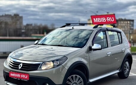 Renault Sandero I, 2012 год, 799 000 рублей, 1 фотография