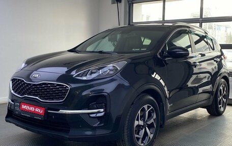 KIA Sportage IV рестайлинг, 2018 год, 2 399 000 рублей, 1 фотография
