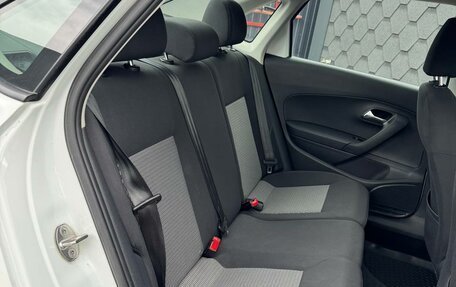 Volkswagen Polo VI (EU Market), 2014 год, 900 000 рублей, 14 фотография