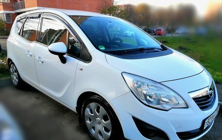 Opel Meriva, 2011 год, 800 000 рублей, 3 фотография