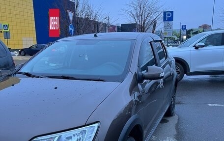 Renault Logan II, 2021 год, 1 300 000 рублей, 2 фотография