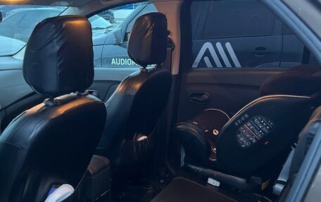 Renault Logan II, 2021 год, 1 300 000 рублей, 7 фотография