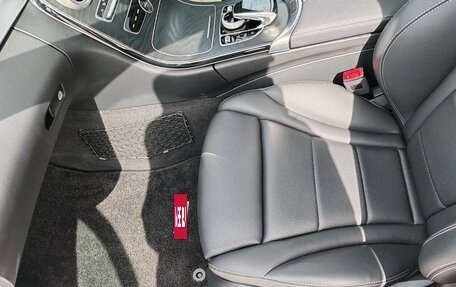 Mercedes-Benz C-Класс, 2018 год, 2 700 000 рублей, 13 фотография