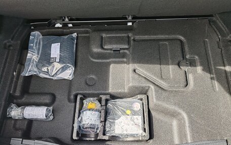 Mercedes-Benz C-Класс, 2018 год, 2 700 000 рублей, 20 фотография