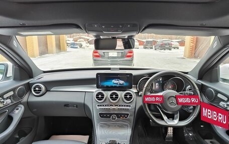 Mercedes-Benz C-Класс, 2018 год, 2 700 000 рублей, 22 фотография