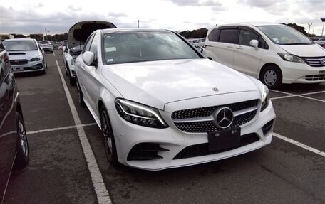 Mercedes-Benz C-Класс, 2018 год, 2 700 000 рублей, 33 фотография