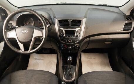 Hyundai Solaris II рестайлинг, 2016 год, 979 000 рублей, 10 фотография