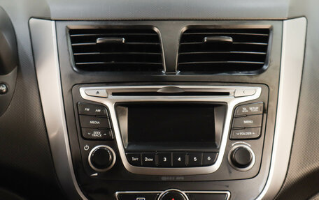 Hyundai Solaris II рестайлинг, 2016 год, 979 000 рублей, 13 фотография