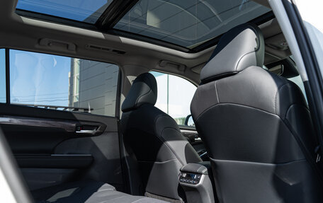 Toyota Highlander, 2026 год, 5 790 000 рублей, 15 фотография