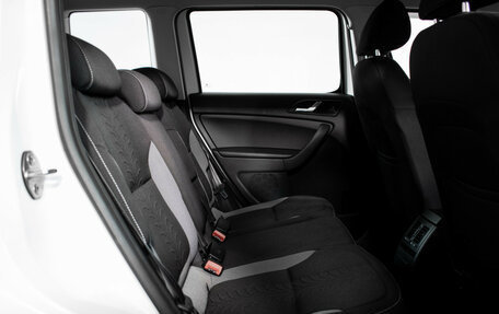 Skoda Yeti I рестайлинг, 2017 год, 1 895 000 рублей, 9 фотография