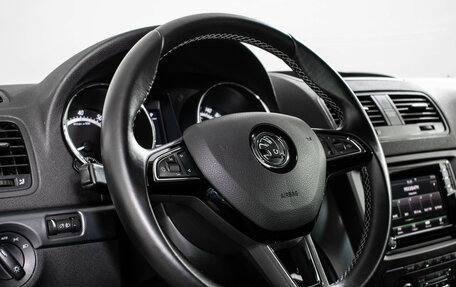 Skoda Yeti I рестайлинг, 2017 год, 1 895 000 рублей, 13 фотография