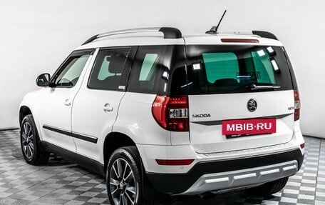 Skoda Yeti I рестайлинг, 2017 год, 1 895 000 рублей, 7 фотография