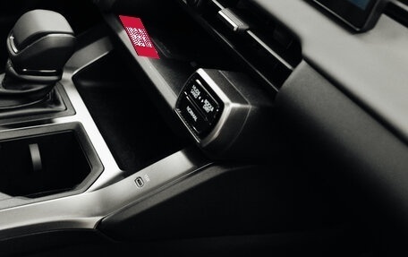 Toyota RAV4, 2026 год, 4 690 000 рублей, 25 фотография