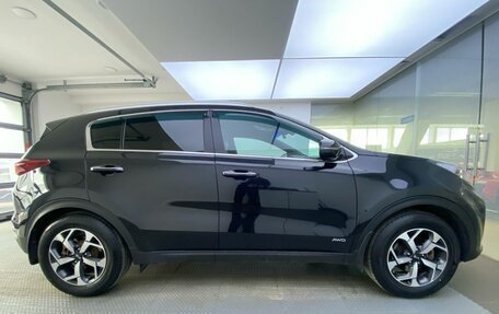 KIA Sportage IV рестайлинг, 2018 год, 2 399 000 рублей, 5 фотография