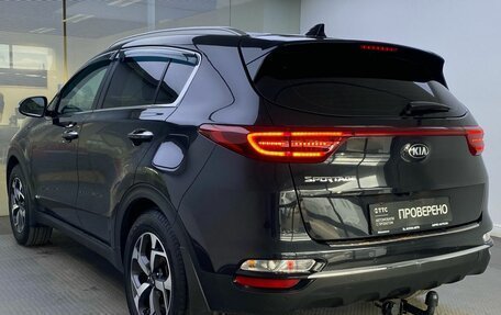 KIA Sportage IV рестайлинг, 2018 год, 2 399 000 рублей, 8 фотография