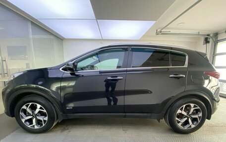 KIA Sportage IV рестайлинг, 2018 год, 2 399 000 рублей, 10 фотография