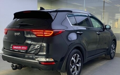 KIA Sportage IV рестайлинг, 2018 год, 2 399 000 рублей, 6 фотография