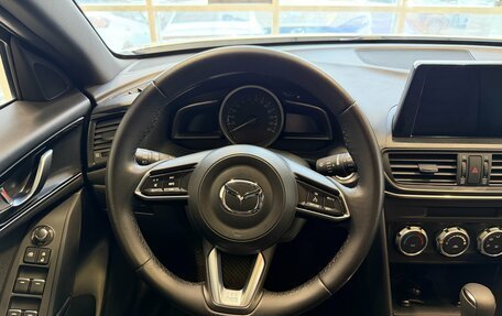 Mazda CX-4, 2023 год, 3 000 000 рублей, 7 фотография