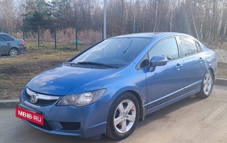 Honda Civic VIII, 2009 год, 890 000 рублей, 2 фотография