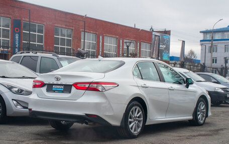 Toyota Camry, 2022 год, 3 499 000 рублей, 5 фотография