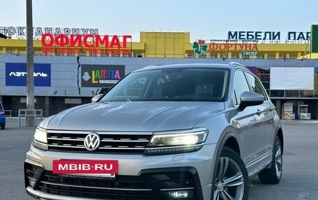 Volkswagen Tiguan II, 2018 год, 3 100 000 рублей, 2 фотография