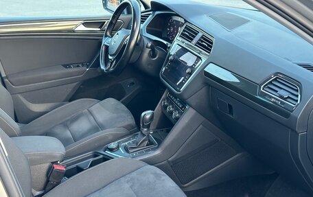 Volkswagen Tiguan II, 2018 год, 3 100 000 рублей, 16 фотография