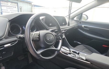 Hyundai Sonata VIII, 2021 год, 2 299 000 рублей, 5 фотография