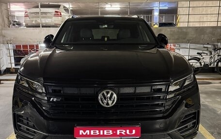 Volkswagen Touareg III, 2019 год, 5 200 000 рублей, 1 фотография