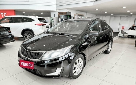 KIA Rio III рестайлинг, 2013 год, 891 000 рублей, 5 фотография