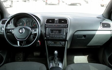 Volkswagen Polo VI (EU Market), 2017 год, 1 269 000 рублей, 8 фотография