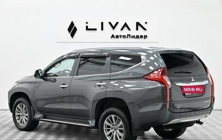 Mitsubishi Pajero Sport III рестайлинг, 2019 год, 2 205 000 рублей, 2 фотография