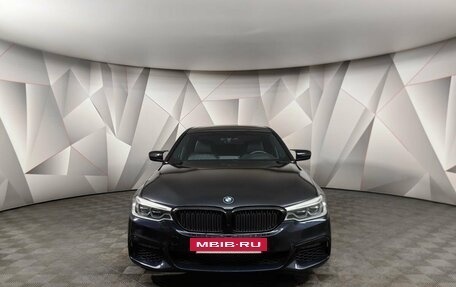 BMW 5 серия, 2019 год, 4 697 000 рублей, 3 фотография