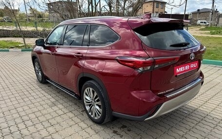 Toyota Highlander, 2020 год, 4 750 000 рублей, 3 фотография