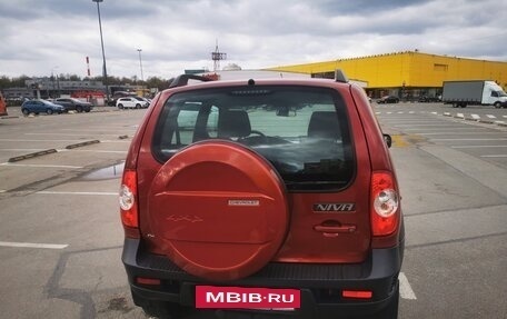 Chevrolet Niva I рестайлинг, 2017 год, 780 000 рублей, 5 фотография