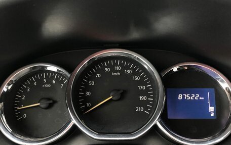 Renault Logan II, 2017 год, 925 000 рублей, 18 фотография