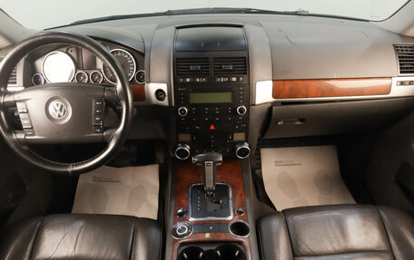 Volkswagen Touareg III, 2008 год, 1 099 000 рублей, 10 фотография