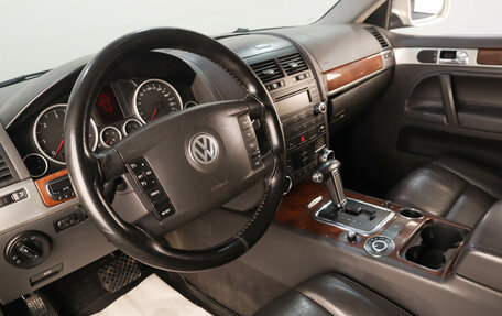 Volkswagen Touareg III, 2008 год, 1 099 000 рублей, 9 фотография
