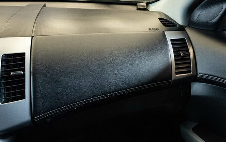 Mitsubishi Outlander III рестайлинг 3, 2010 год, 1 099 000 рублей, 8 фотография