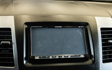 Mitsubishi Outlander III рестайлинг 3, 2010 год, 1 099 000 рублей, 18 фотография