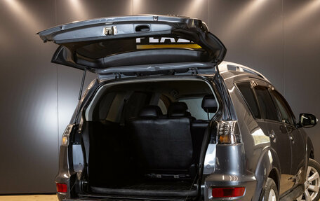 Mitsubishi Outlander III рестайлинг 3, 2010 год, 1 099 000 рублей, 24 фотография